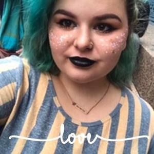 Meet your Posher, Hailey